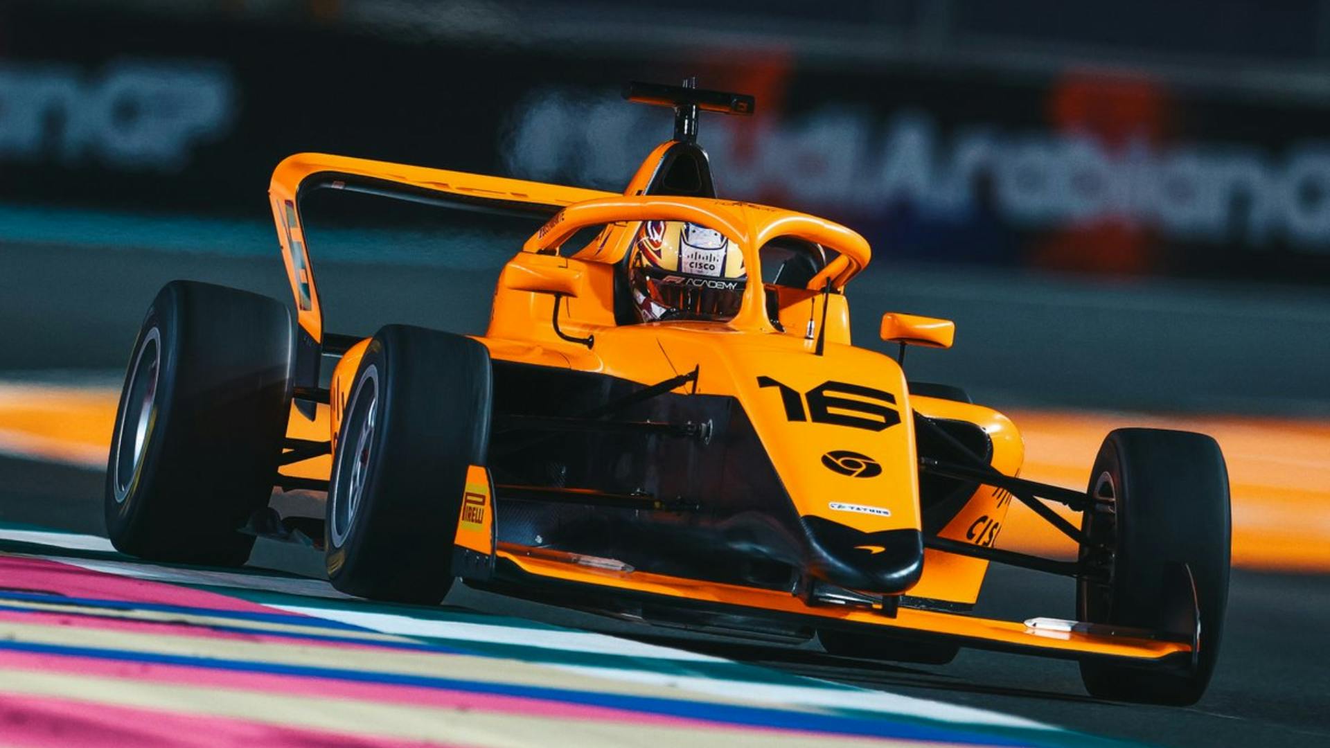 Bianca Bustamante starts her McLaren era 4th in F1 Academy standings